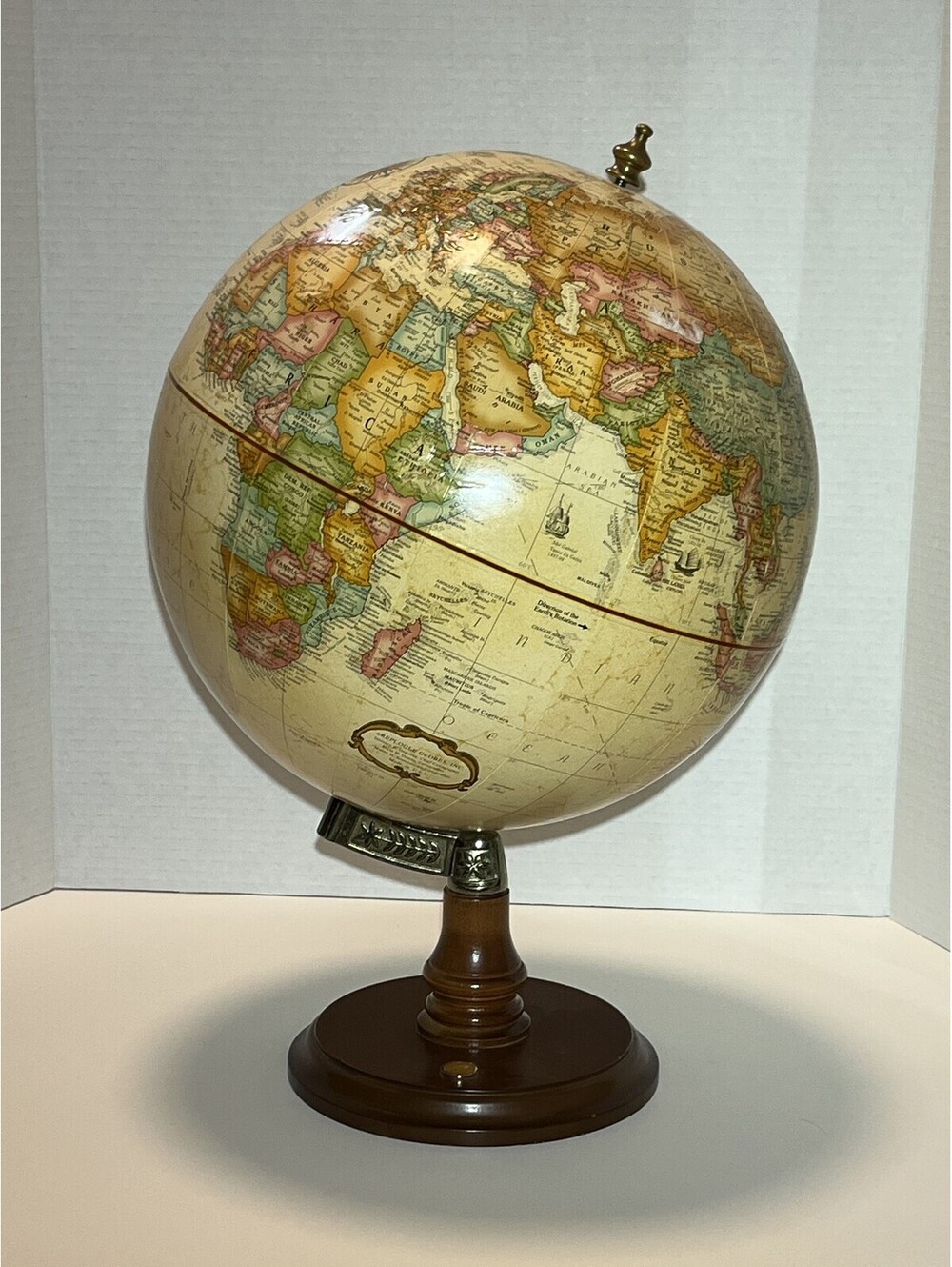 Replogle 12-Inch World Classic Globe Wood Stand USA
